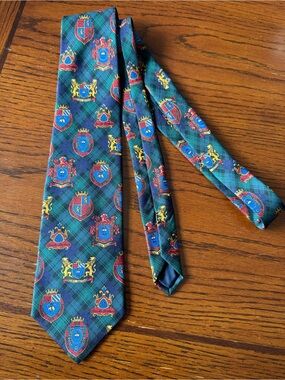 Brooks Brothers Makers Coat Of Arms Silk Tie Plaid Green Made In USA Lions